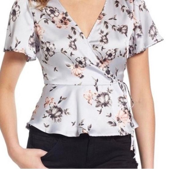 ASTR silky wrap top - Picture 1 of 4
